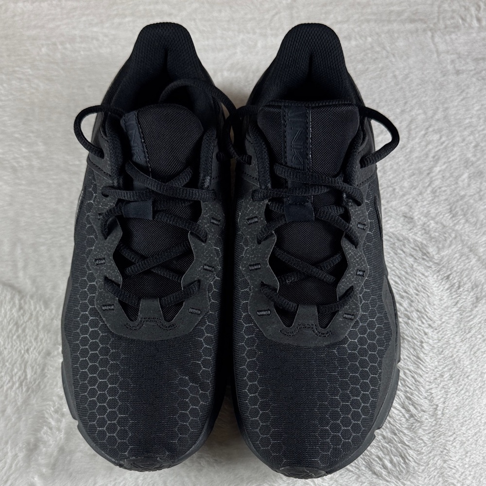 Nike Black Athletic Shoes